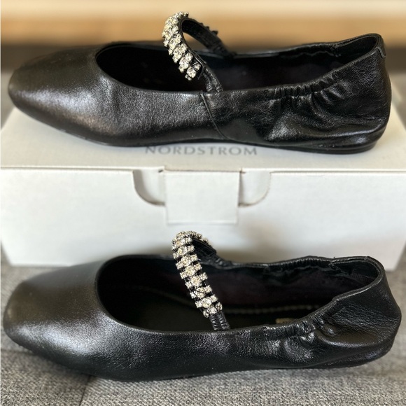 Seychelles Far to Kind Flats Size 8 - Picture 5 of 12